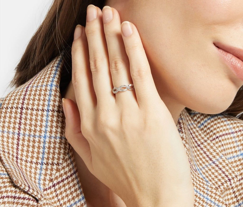 Revoni Silver
Diamant-Ring