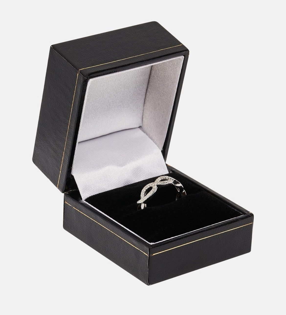 Revoni Silver
Diamant-Ring